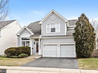 20 Eldridge Dr, Robbinsville, NJ
