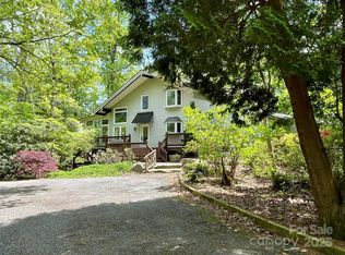 188 Echo Dr, Laurel Park, NC 28739