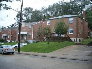 1186 Woodbine St photo 1