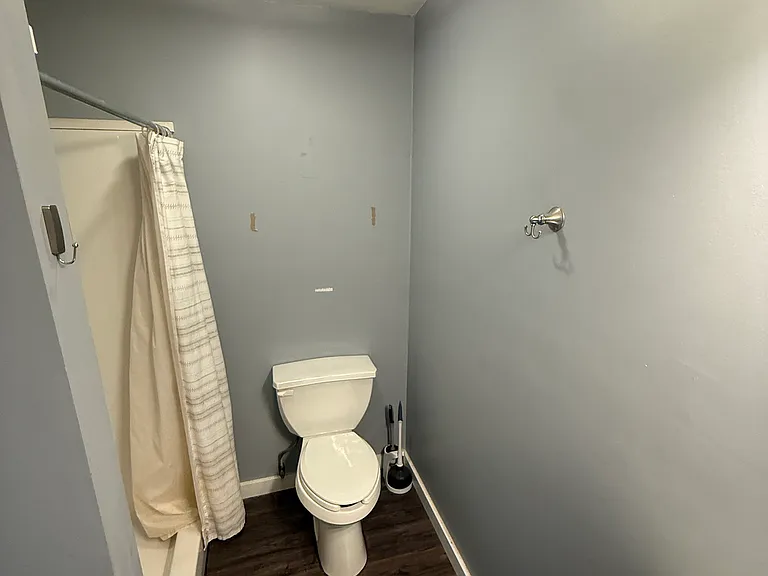 105 S Lake St #1 — Photo 7