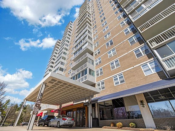 3rd image of 2444 Madison Rd Unit 1410