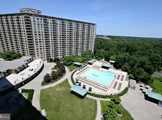 5225 Pooks Hill Rd APT 1717S, Bethesda, MD 20814