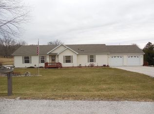 15601 E 2150 North Rd, Danville, IL 61834