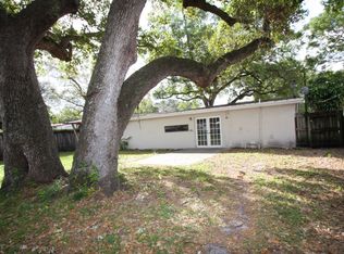 5715 Cody St, Hollywood, FL 33021