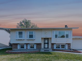 18843 Chestnut Ave, Country Club Hills, IL