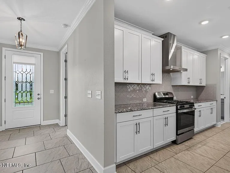 187 Beale Ave — Photo 107