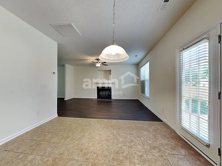 6016 Glen Way Dr — Photo 4