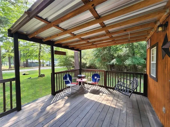 151 Canadian Dr, Trinity, TX 75862