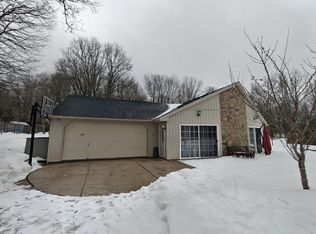 228 Mountain Rd, Albrightsville, PA 18210