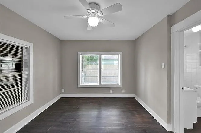 4208 Delhi St — Photo 24