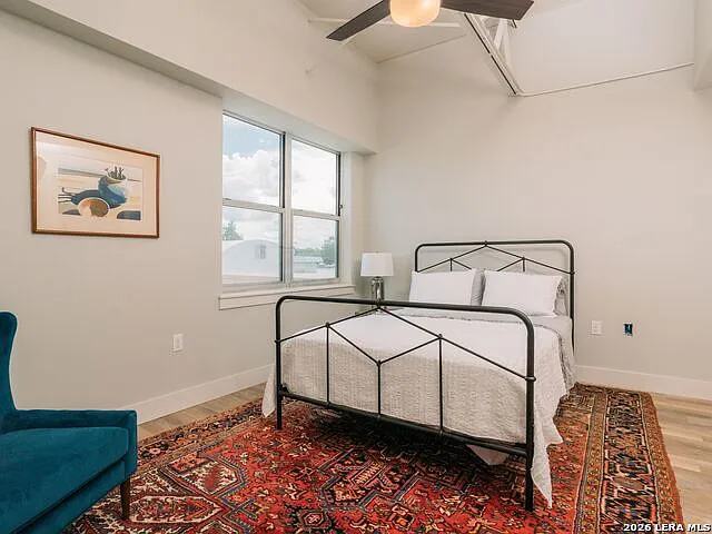 210 W Peden Aly #119 — Photo 14