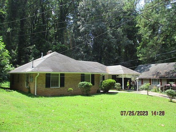 2nd image of 2032 Rector Dr SW