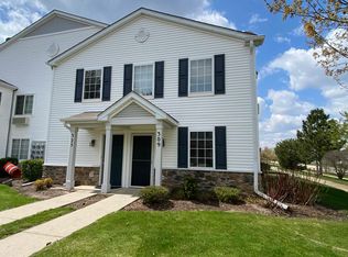 309 Silverstone Dr, Carpentersville, IL 60110