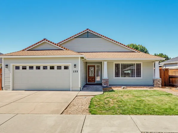 155 Glenwood Dr, Eagle Pt, OR 97524