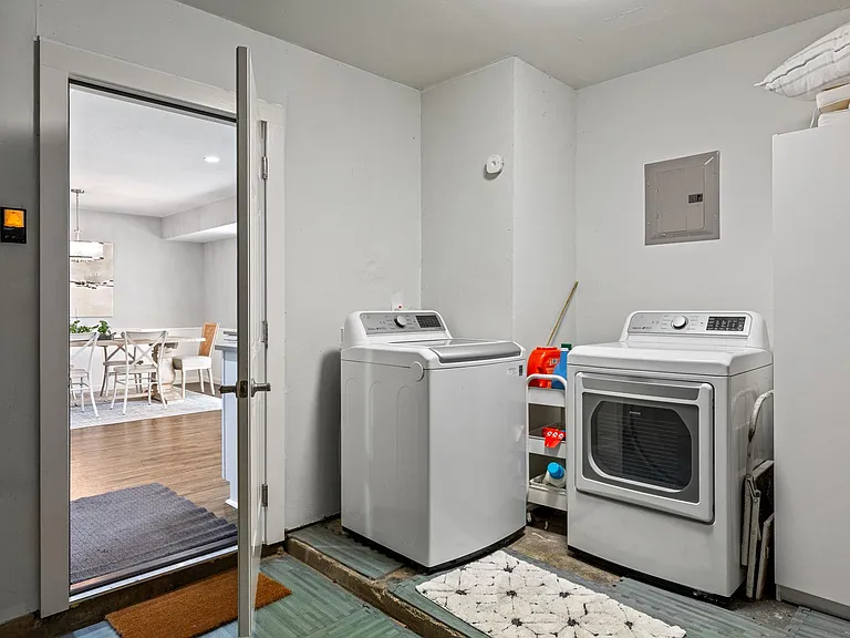 8508 Bradford Dr — Photo 13