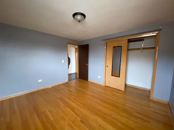 3601 N Oconto Ave E, Chicago, IL