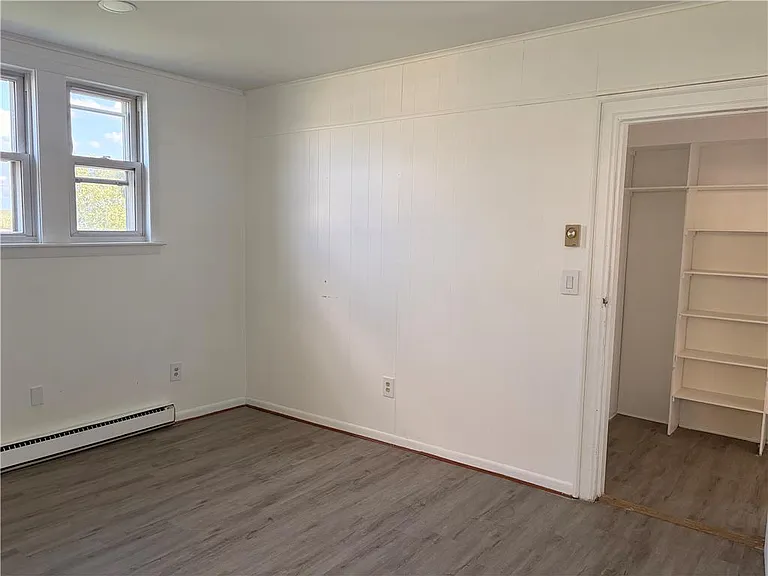 619 2nd St #1 — Photo 8