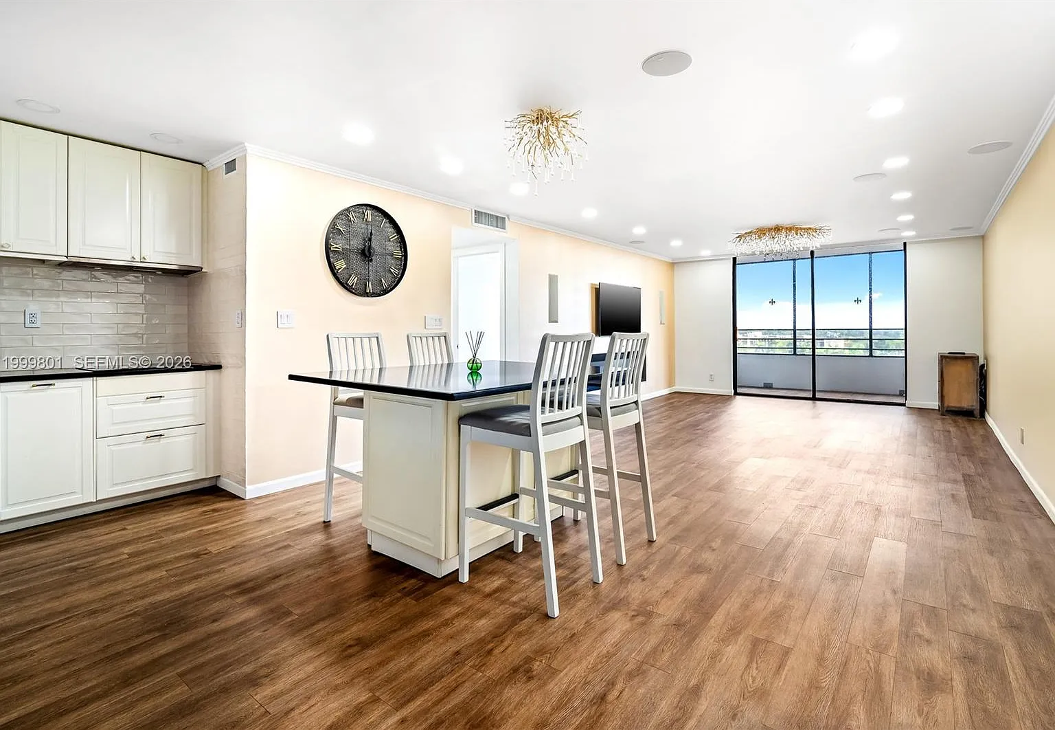 Olympus Condo Phase — Photo 4