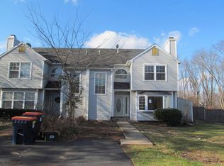 890 Sturbridge Ln, Lansdale, PA 19446