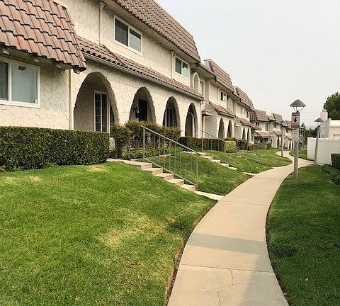 3rd image of 25244 Avenida Dorena