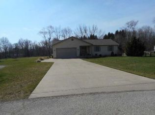 742 Perry Rd, Tallmadge, OH 44278