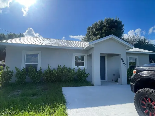 8040 Olive Cir, Labelle, FL 33935