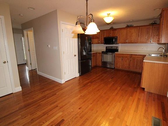 2nd image of 1 Shallen Dr