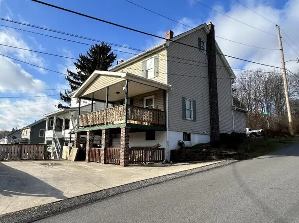1438 N 5th Ave, Altoona, PA 16601
