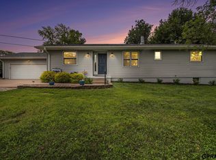 613 N 16th St, Plattsmouth, NE 68048