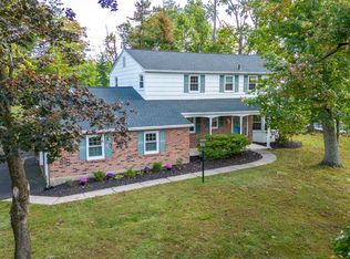 1581 Campus Dr, Maple Glen, PA 19002