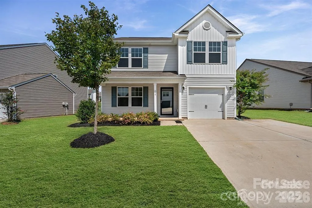 3 bed, 2.5 bath, 2064 sqft, $2,100 — Photo 1