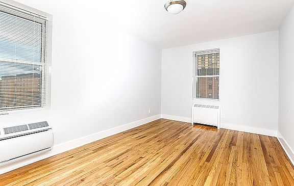4th image of 20-37 Seagirt Blvd APT 2F