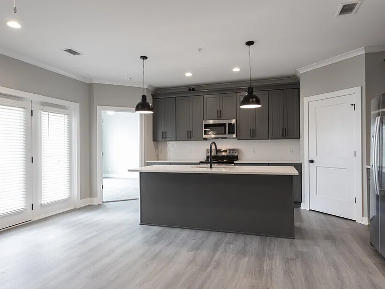 651 Town Center Dr — Photo 26