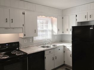 6439 Monteith Dr, Charlotte, NC 28213