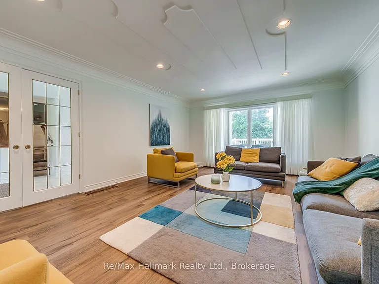 157 Trelawn Ave — Photo 6