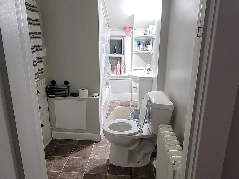 430 5th St SW #5 — Photo 3