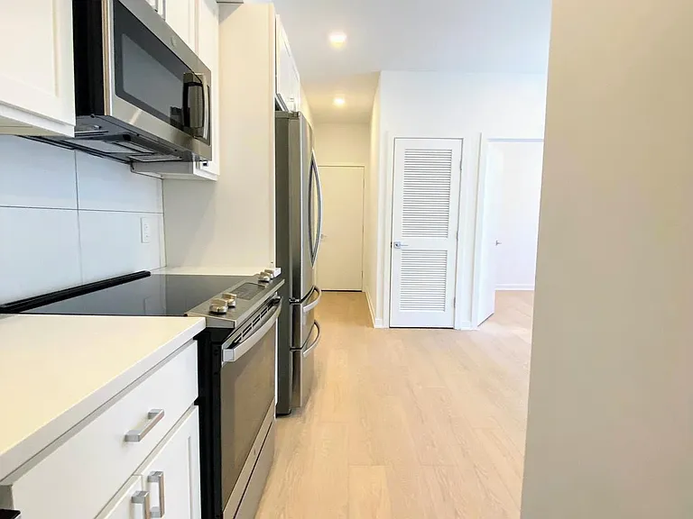 3435 Brown St NW #21 — Photo 2