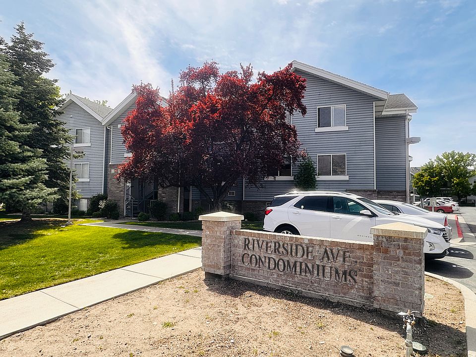 1st image of 1559 N Riverside Ave #9