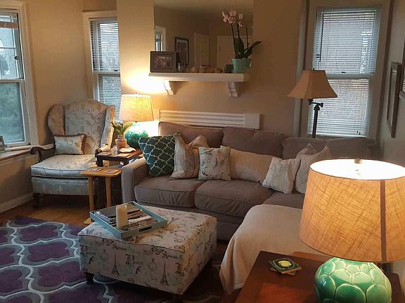 Living room-hardwood floors