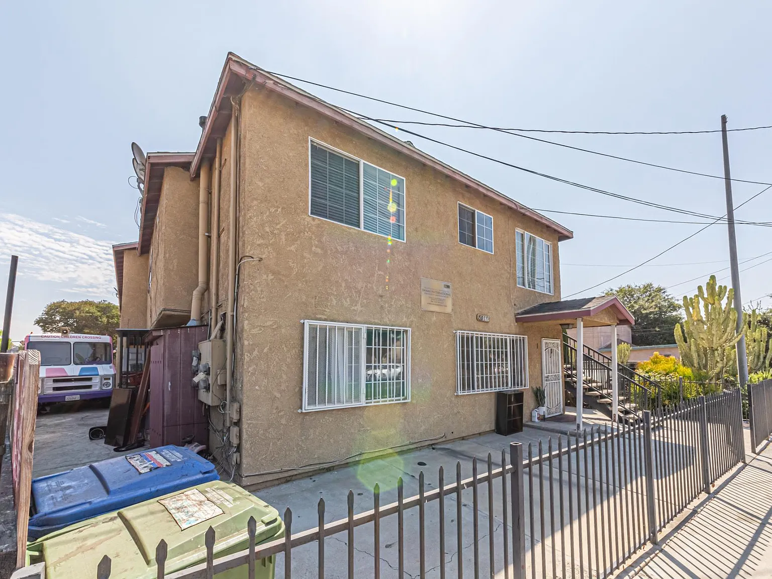 3 bed, 798 sqft, $2,950 — Photo 4