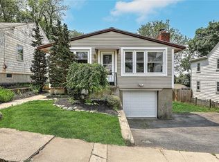 29 5th St, Providence, RI 02906
