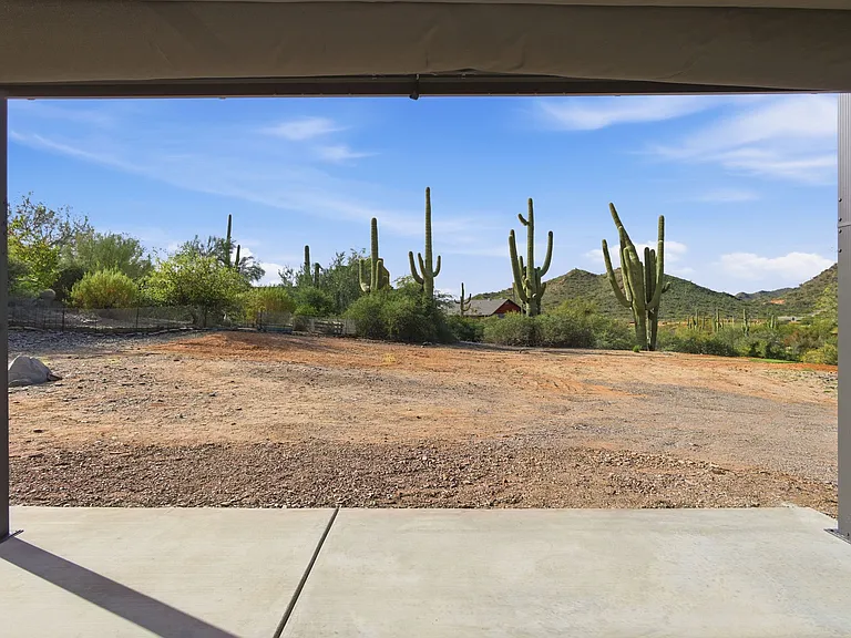 36975 N Sunset Trl — Photo 22