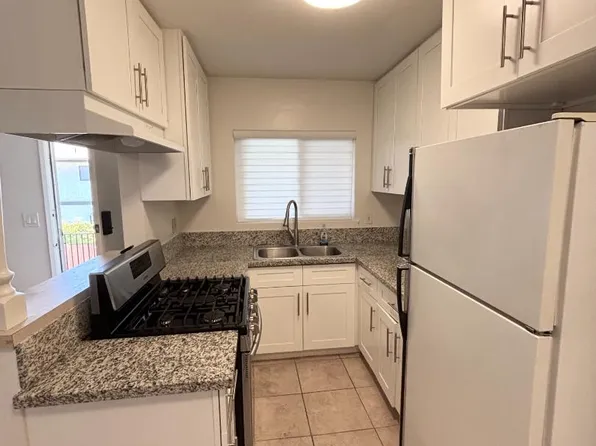 833 W Duarte Rd, Arcadia, CA