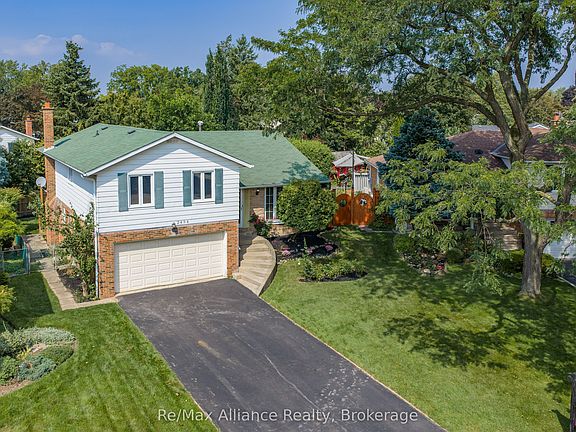 3rd image of 2454 Woking Cres