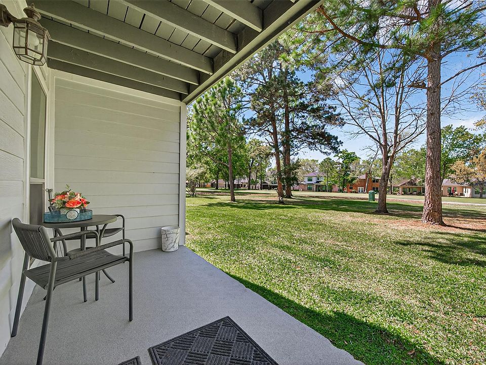 1st image of 13151 Walden Rd APT 129