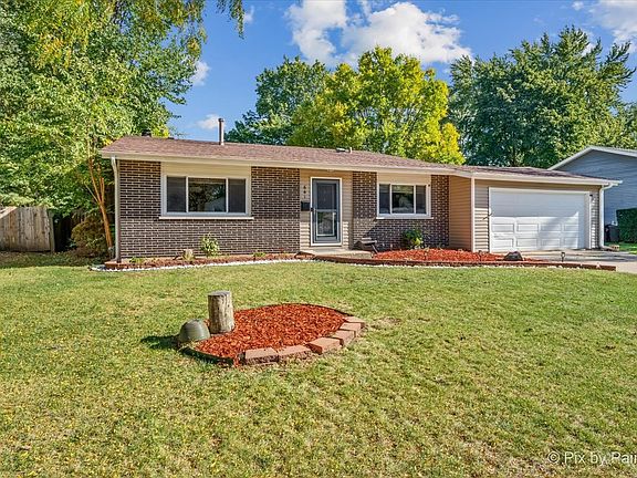 3rd image of 641 Nottingham Ln