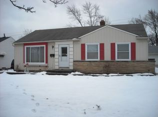 10681 Riveredge Dr, Parma, OH 44130