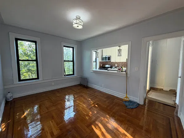 159 Bay 29th St #9, Brooklyn, NY 11214