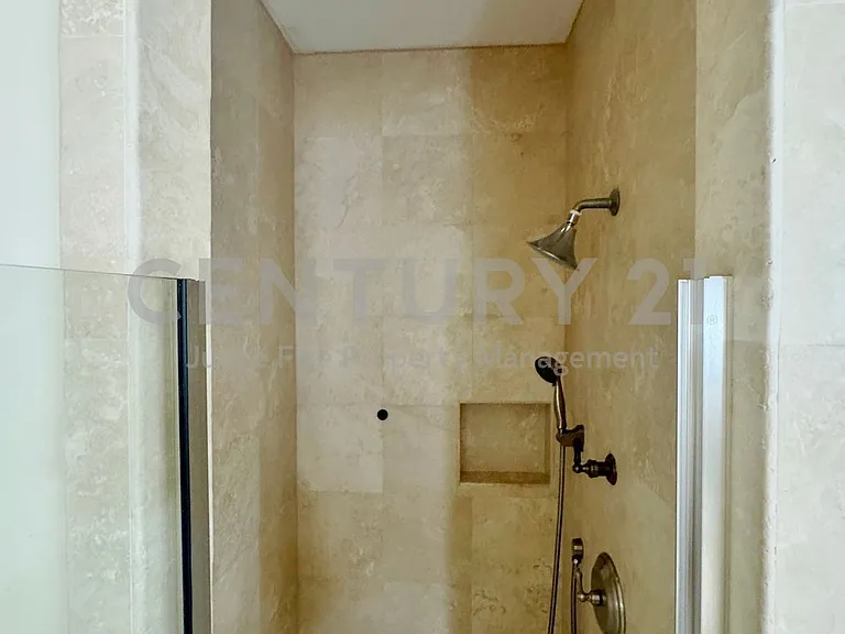 4148 Grassmere Ln #2A — Photo 8