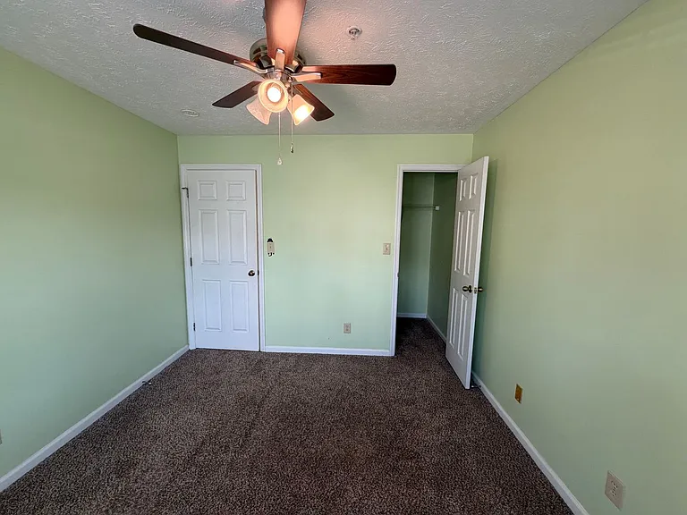 341 Waterdown Dr #5 — Photo 13